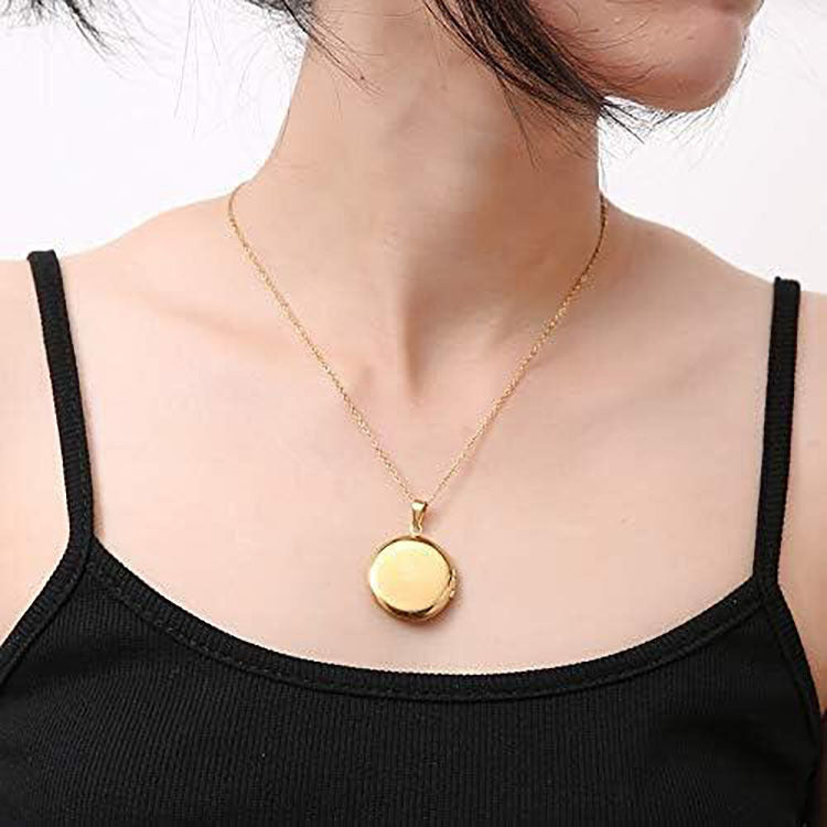 Delicate Round Opening Photo Locket Necklace in Stainless Steel with Titanium Steel Pendant and Plated Finish