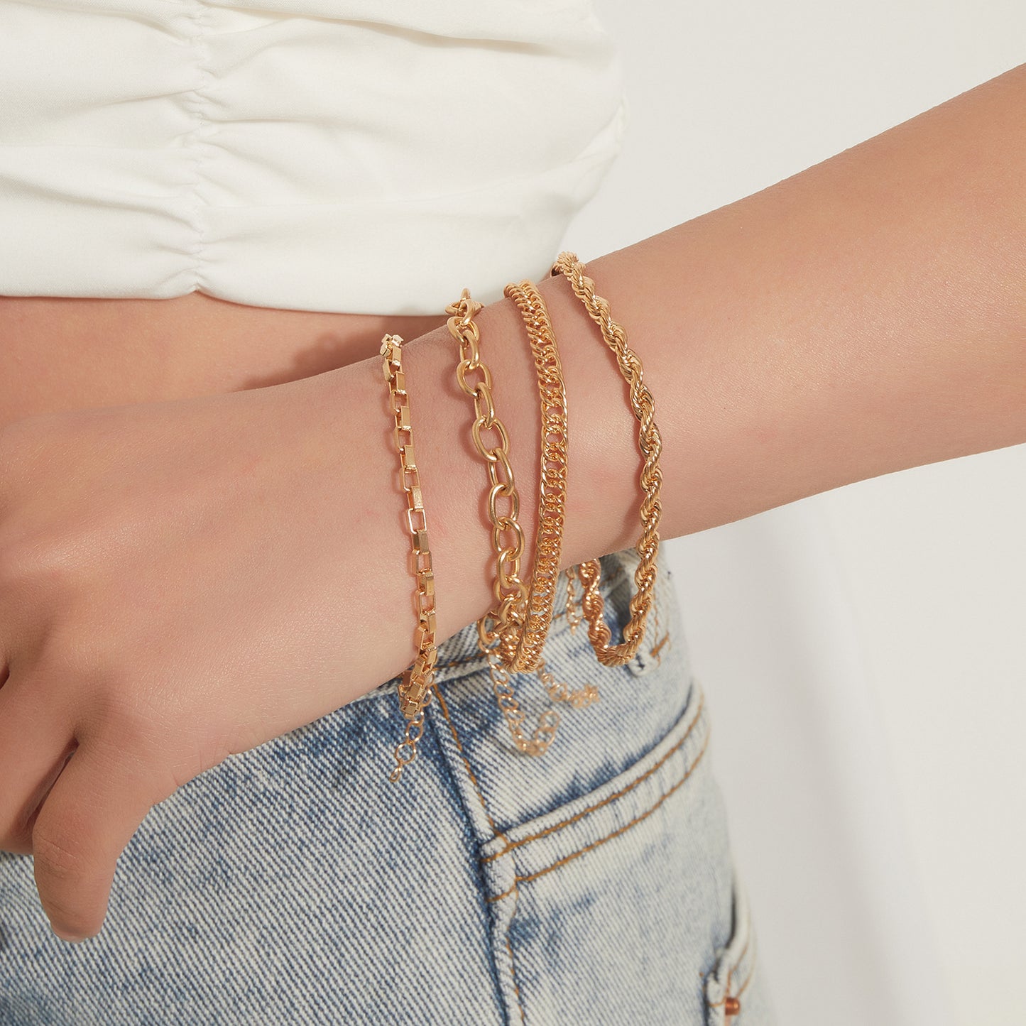 Minimalist Geometric Alloy Bracelet for Women with Plated Finish Adjustable Hemp Rope Design