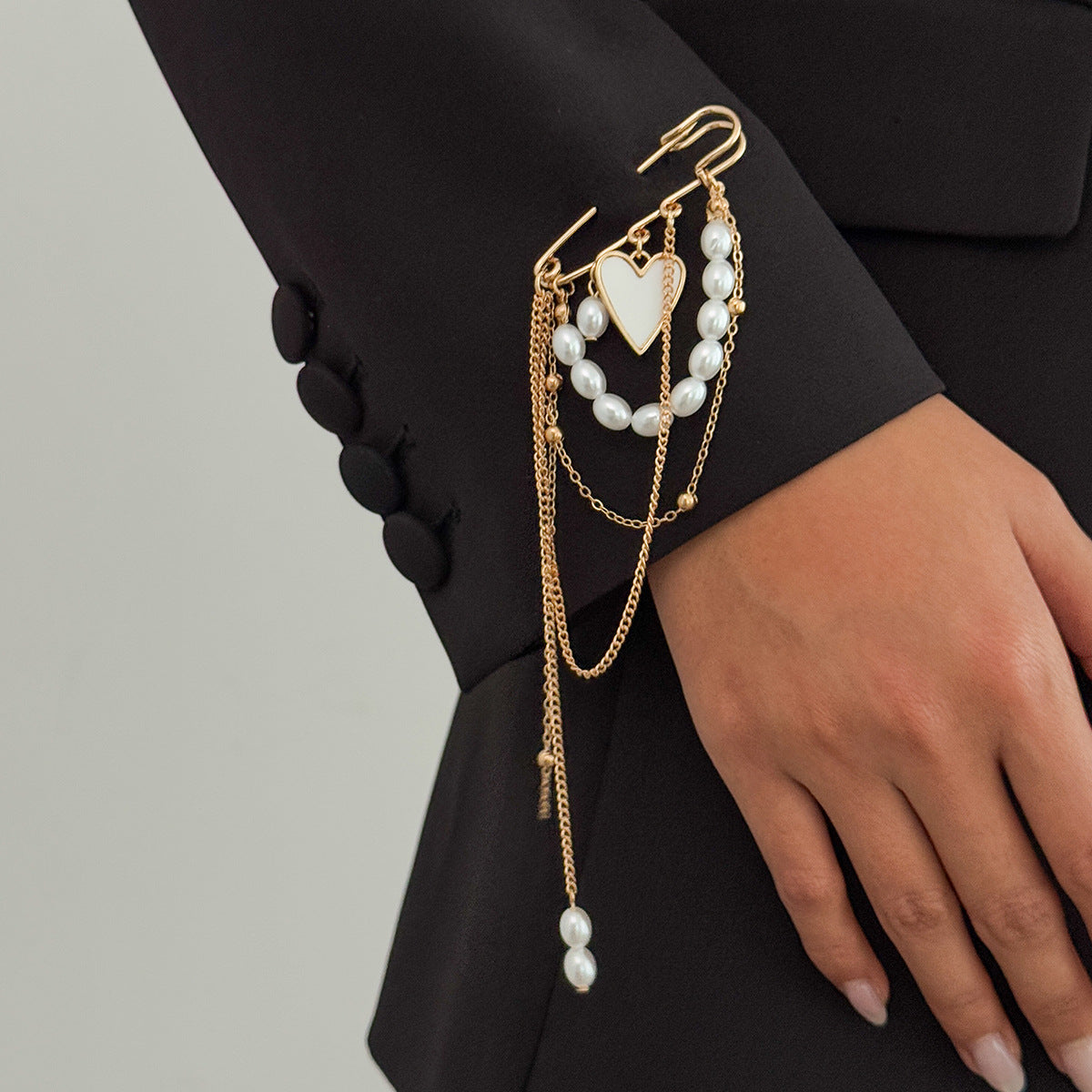Elegant Imitation Pearl Heart Brooch Pin with Chain for Women
