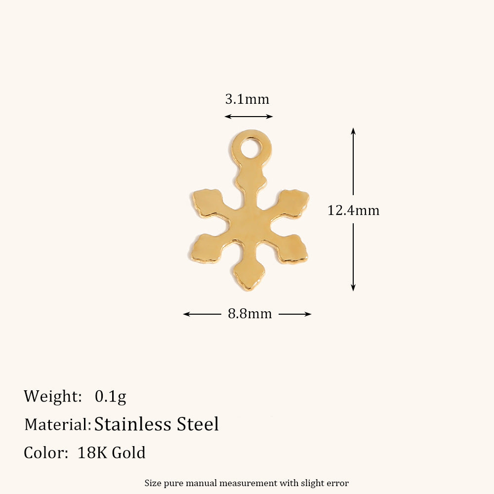 Colgante de moda con forma de corazón y copo de nieve con diseño de gorro de Papá Noel, de acero inoxidable con chapado en oro de 18 quilates para la creación de joyas DIY
