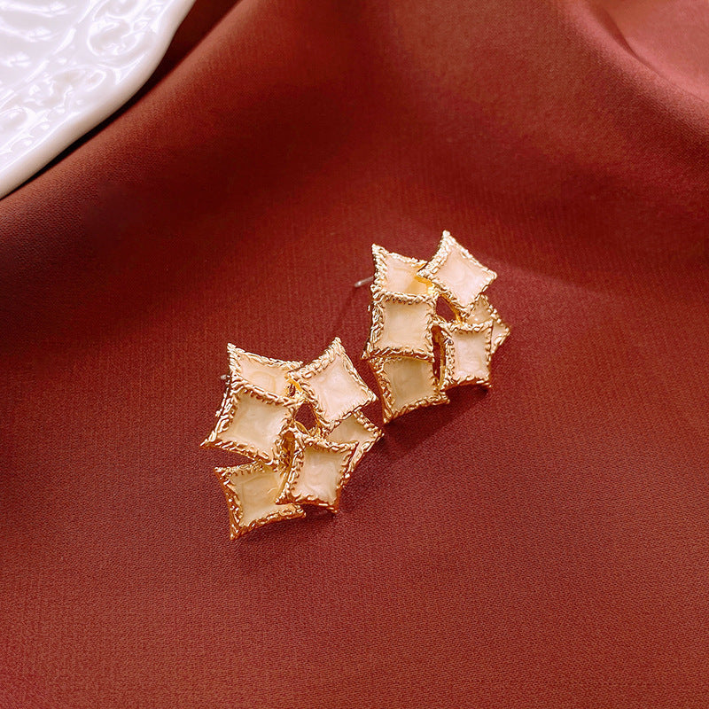 Vintage-Style Geometric Stud Earrings in Copper with Electroplated Finish for Women