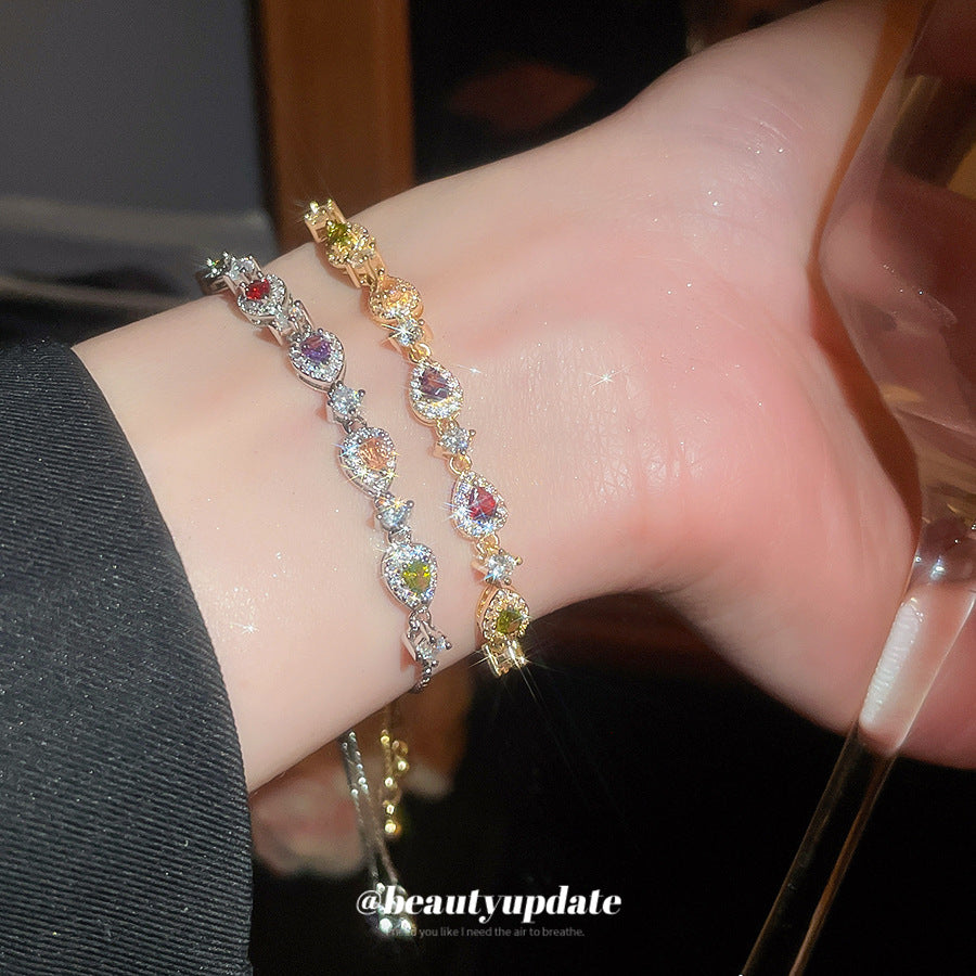 Elegante Bracciale in Rame a Goccia con Strass Placcato per Donne Stile Lusso Minimalista alla Moda