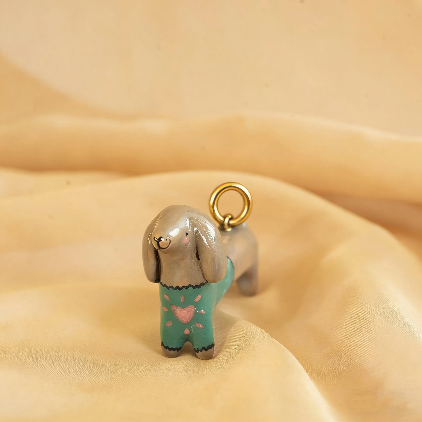 Ciondolo a barra con charm a forma di cane in acciaio inossidabile PVD casual