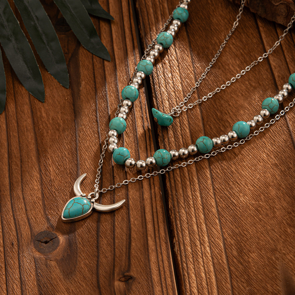 Collar de Clavícula con Colgante de Toro de Estilo Étnico Vintage con Efecto Turquesa, con Motivos Geométricos y de Animales en Aleación con Acabado Chapado