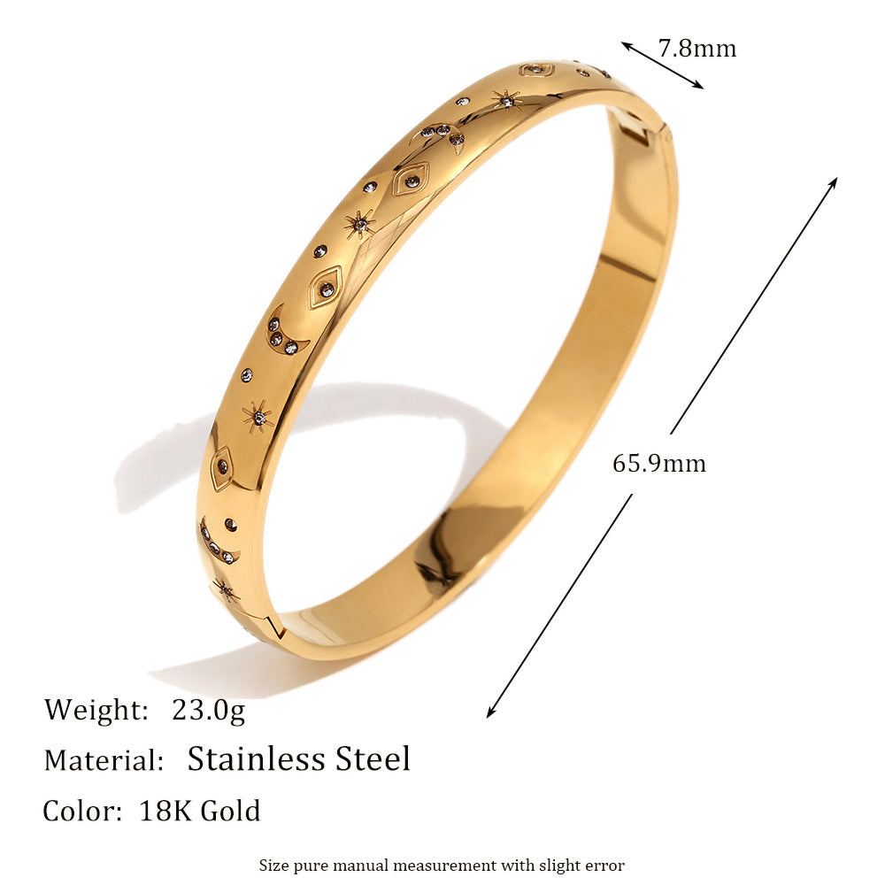 Bracciale Minimalista a Stella a Otto Punte con Punti Tondi, Base in Acciaio Inossidabile Placcato Oro 18K, con Motivi di Luna, Sole e Occhio Incorniciati con Strass Bianchi