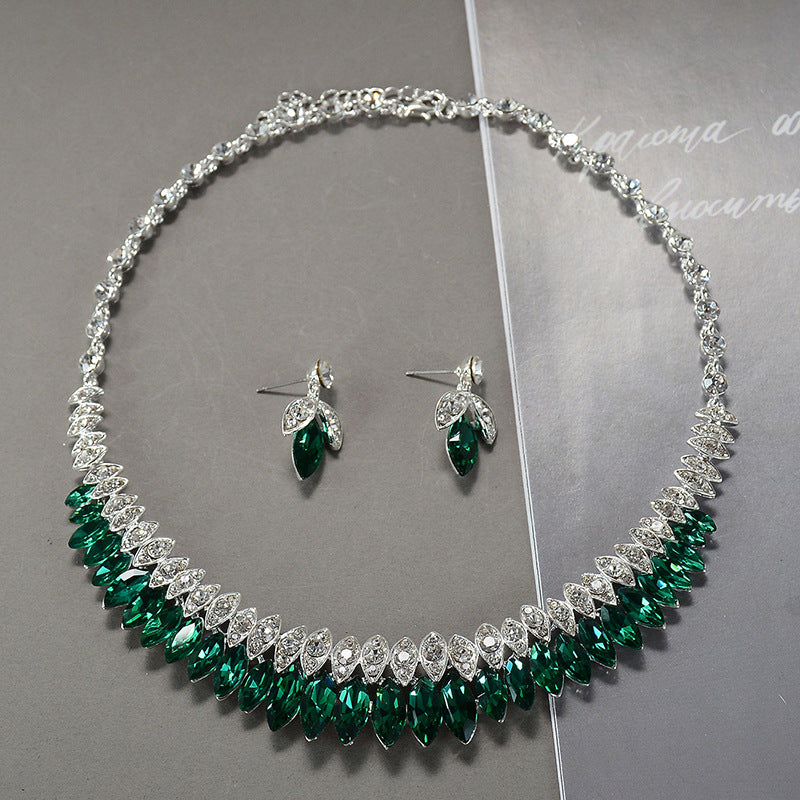 Set di Gioielli da Sposa per Donna, Collana, Orecchini e Bracciale a Goccia con Cuore in Zirconia Cubica e Lega Placcata, Lusso Elegante