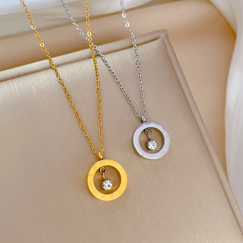 Cadena Minimalista de Oficina Elegante de Acero de Titanio con Diseño Geométrico y Incrustaciones de Pedrería