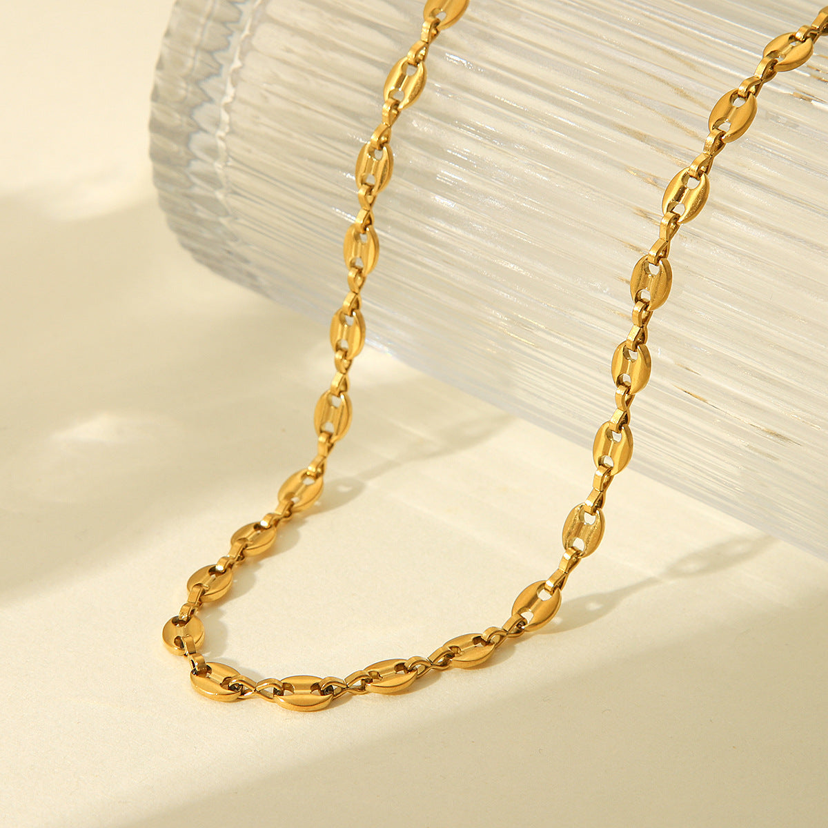 Ins Style 18K Gold Plated Geometric Pig Nose Chain Necklace for Women