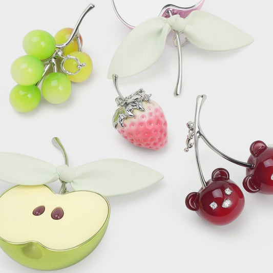 Sweet Fruit Pattern Stainless Steel Plated Pendant Necklace with Corn Chain for Unisex