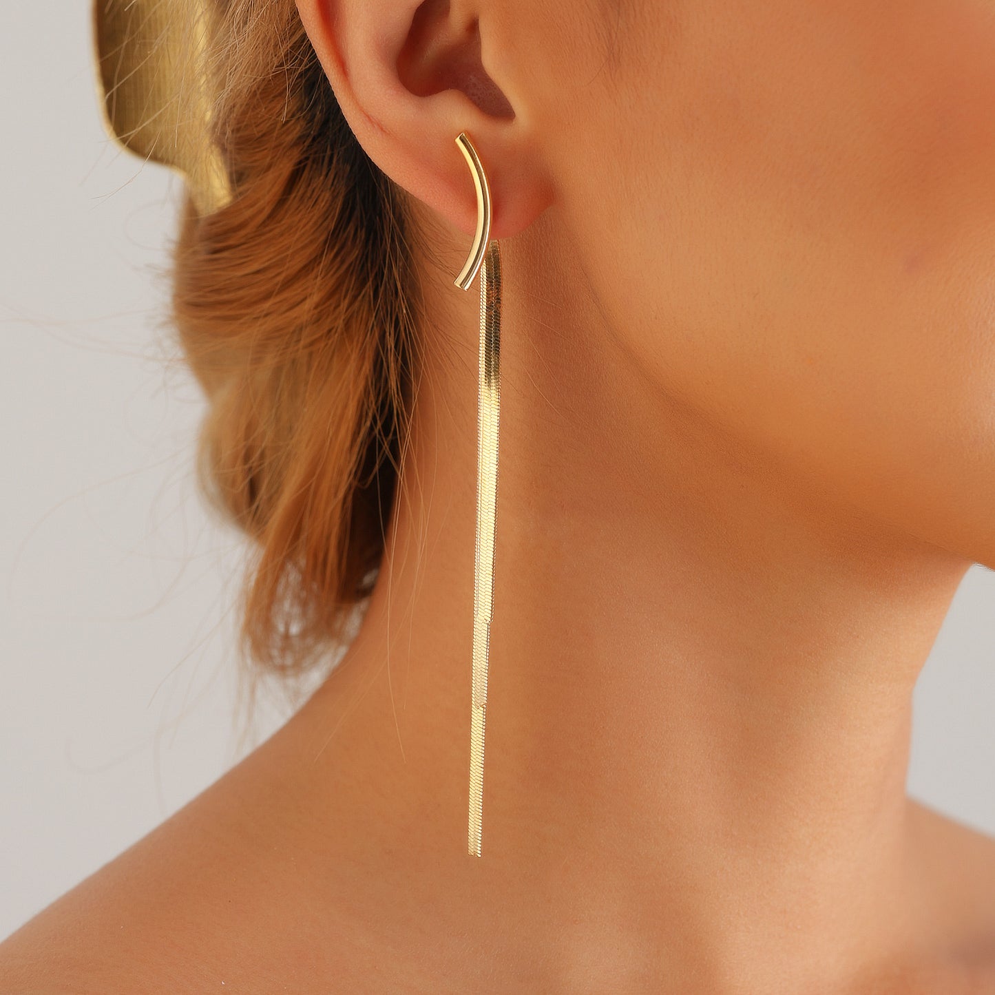 Minimalist Cold-Tone Geometric Metal Snake Chain Long Dangle Earrings with Plating Finish