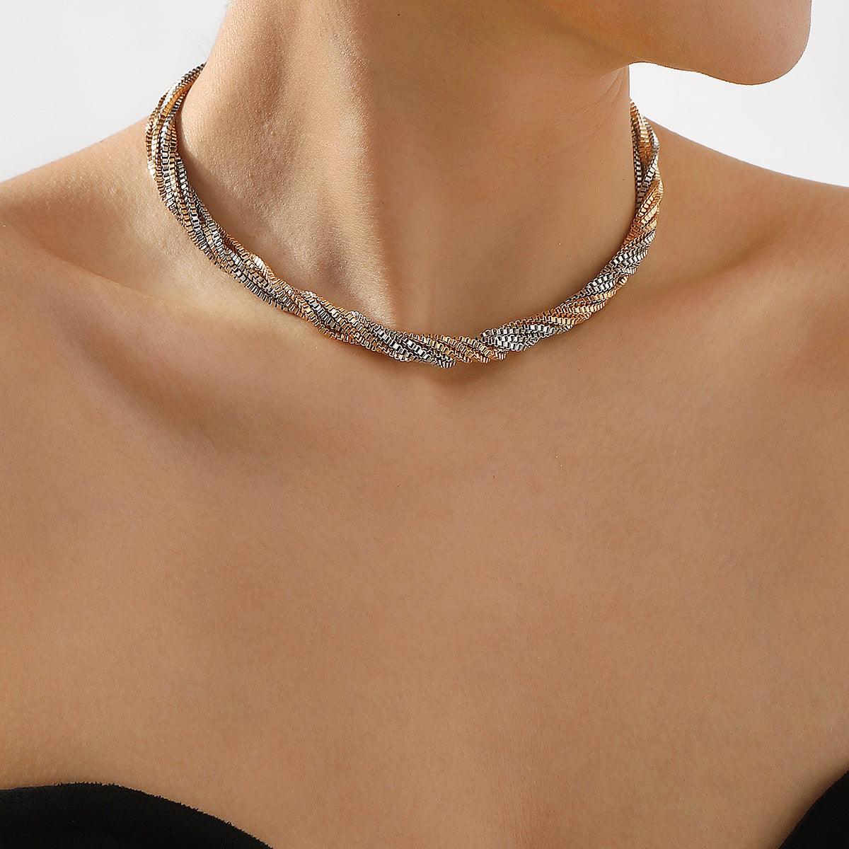Collar minimalista trenzado ondulado de tres tonos para mujer con cadena de hierro galvanizado gargantilla para capas