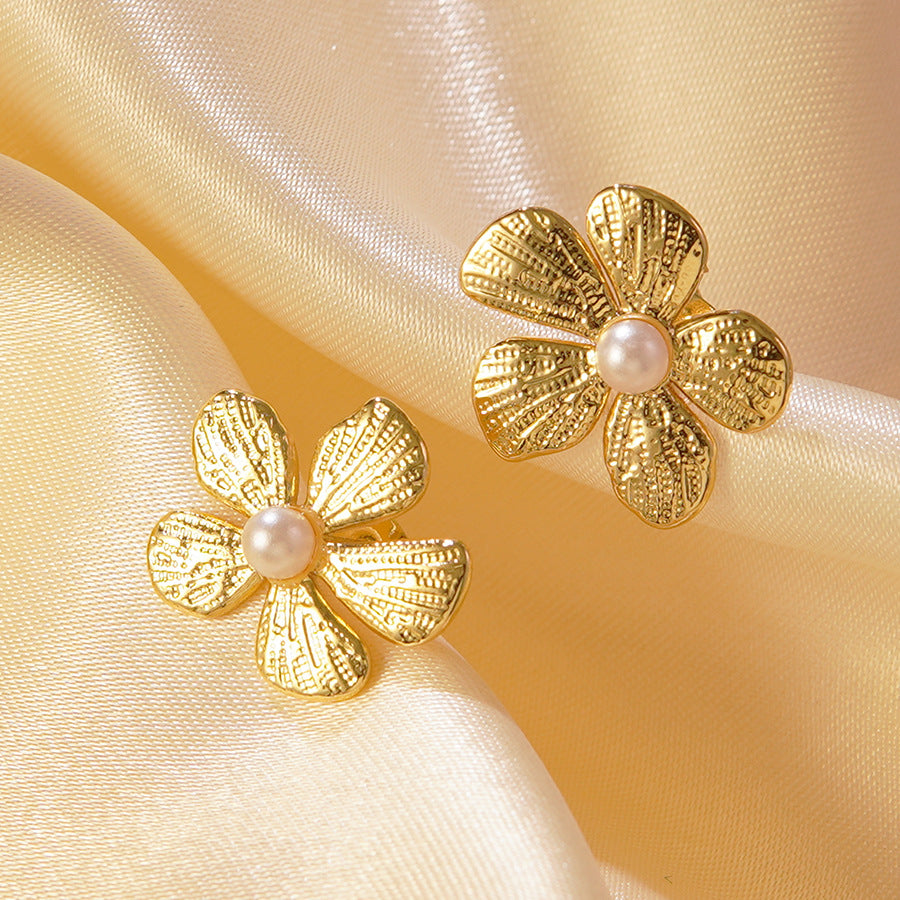 Vintage Elegant Floral Stainless Steel Plated Pearl Stud Earrings