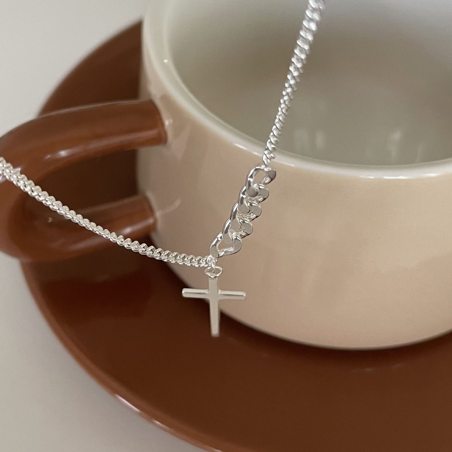 Minimalist Geometric Cross Pendant Necklace in 925 Sterling Silver