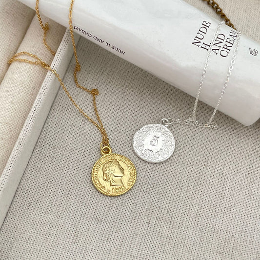 Vintage 925 Sterling Silver Gold Plated Round Coin Pendant Necklace Ball Chain