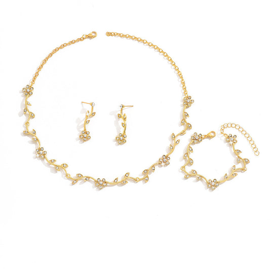 Juego de collar con colgante de diamantes de imitación con forma de hoja y flor floral minimalista con cadena tipo O, base de aleación de zinc, acabado galvanizado para mujer