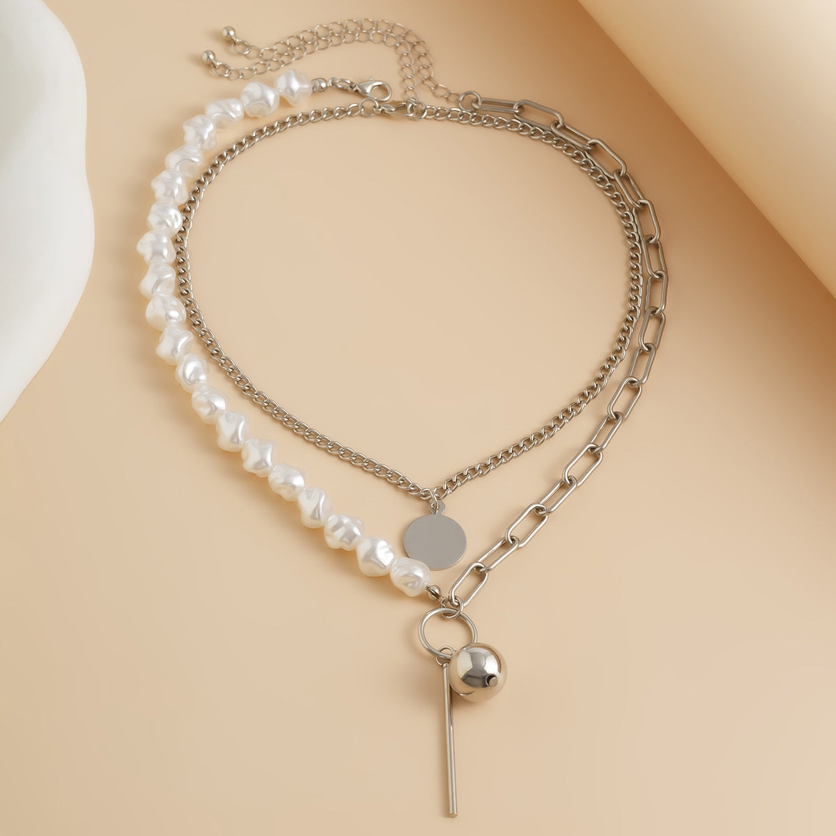 Collar Colgante Geométrico para Mujer Aleación con Galvanoplastia Diseño de Apilamiento Multicapa Forma Irregular Acento de Perla de Imitación