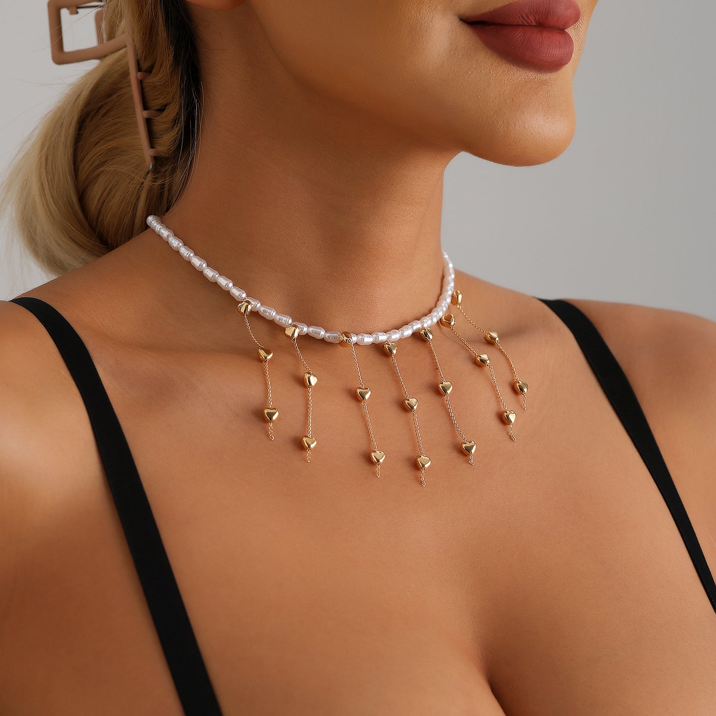 Baroque-Inspired Long Layered Pendant Necklace with Star and Heart Charms, Alloy Chain with Electroplated Finish, Fashionable Clavicle Chain for Women
