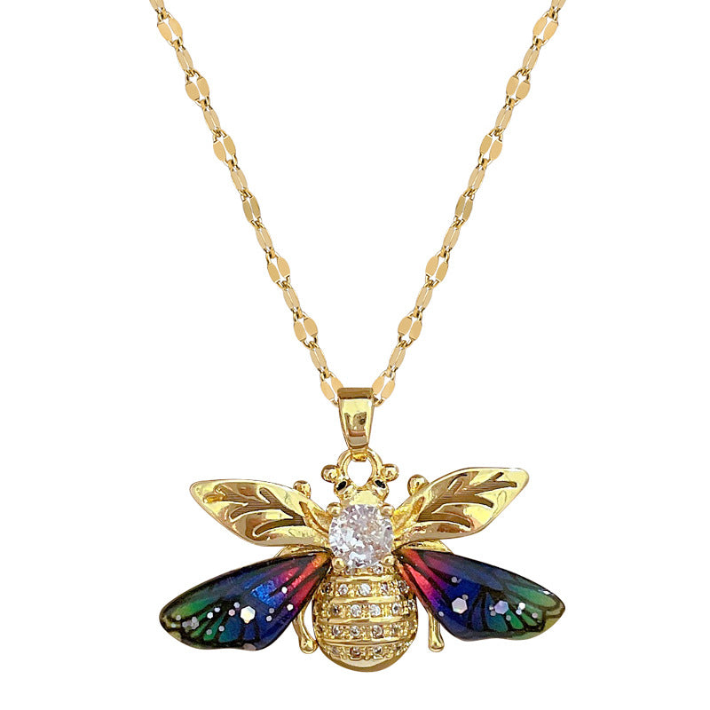 Collar con colgante de abeja de acero de titanio de lujo con incrustaciones de circonitas, diseño geométrico, cadena hasta la clavícula, unisex