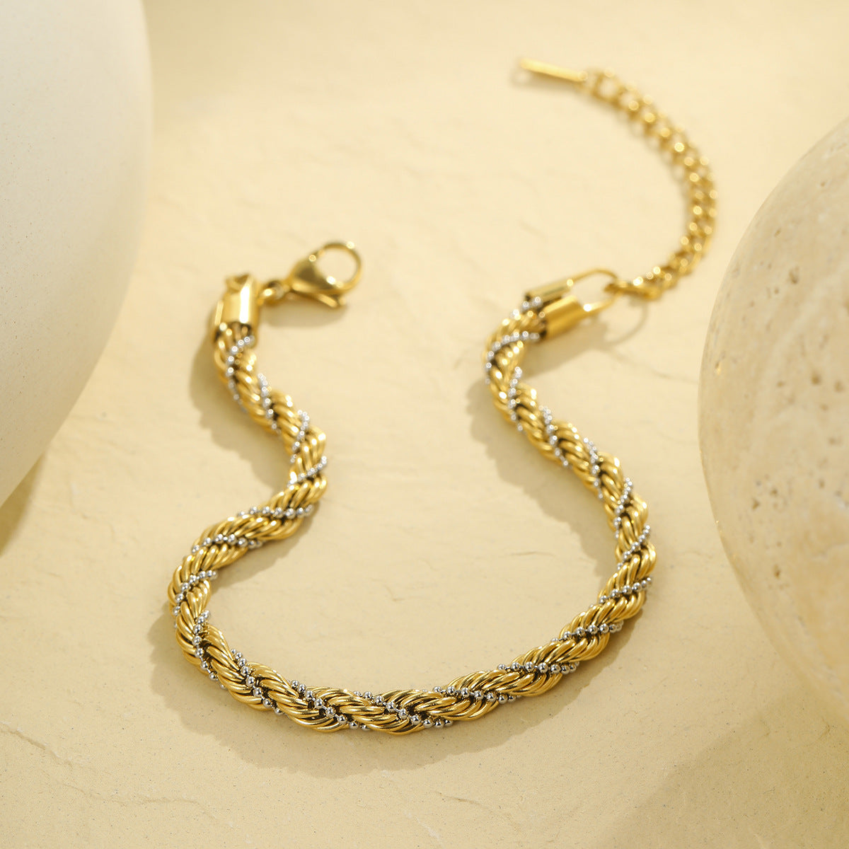 Bracciale con catena attorcigliata geometrica OL alla moda, in acciaio inossidabile placcato oro 18 carati, gioielli da donna