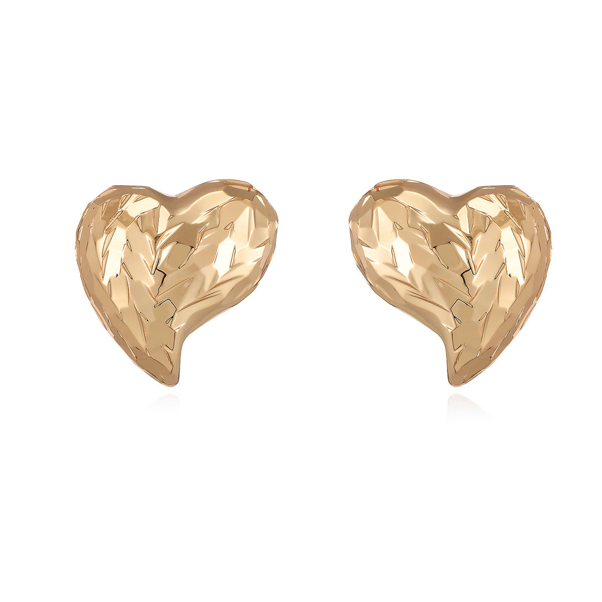 Elegant 18K Gold Plated Brass Heart Stud Earrings for Women