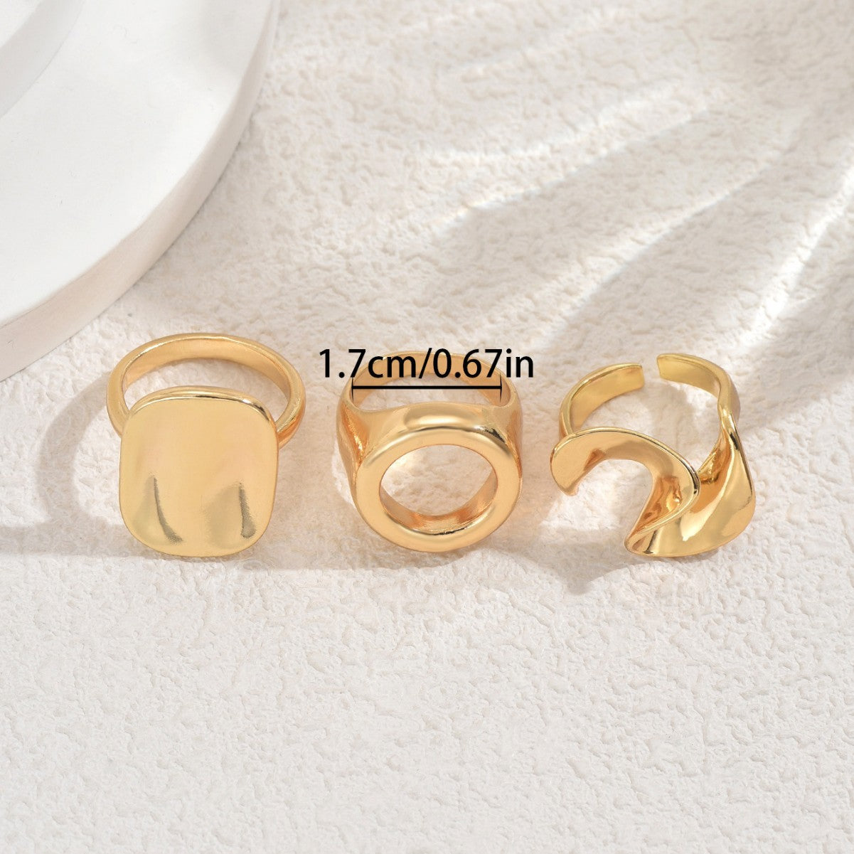 Anello aperto irregolare geometrico da donna in lega di zinco con finitura placcata, anello vistoso alla moda minimalista per l'indice
