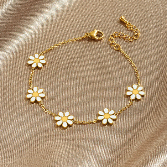 Sweet Minimalist Drip Oil Floral Stainless Steel Bracelet with Daisy Pendant