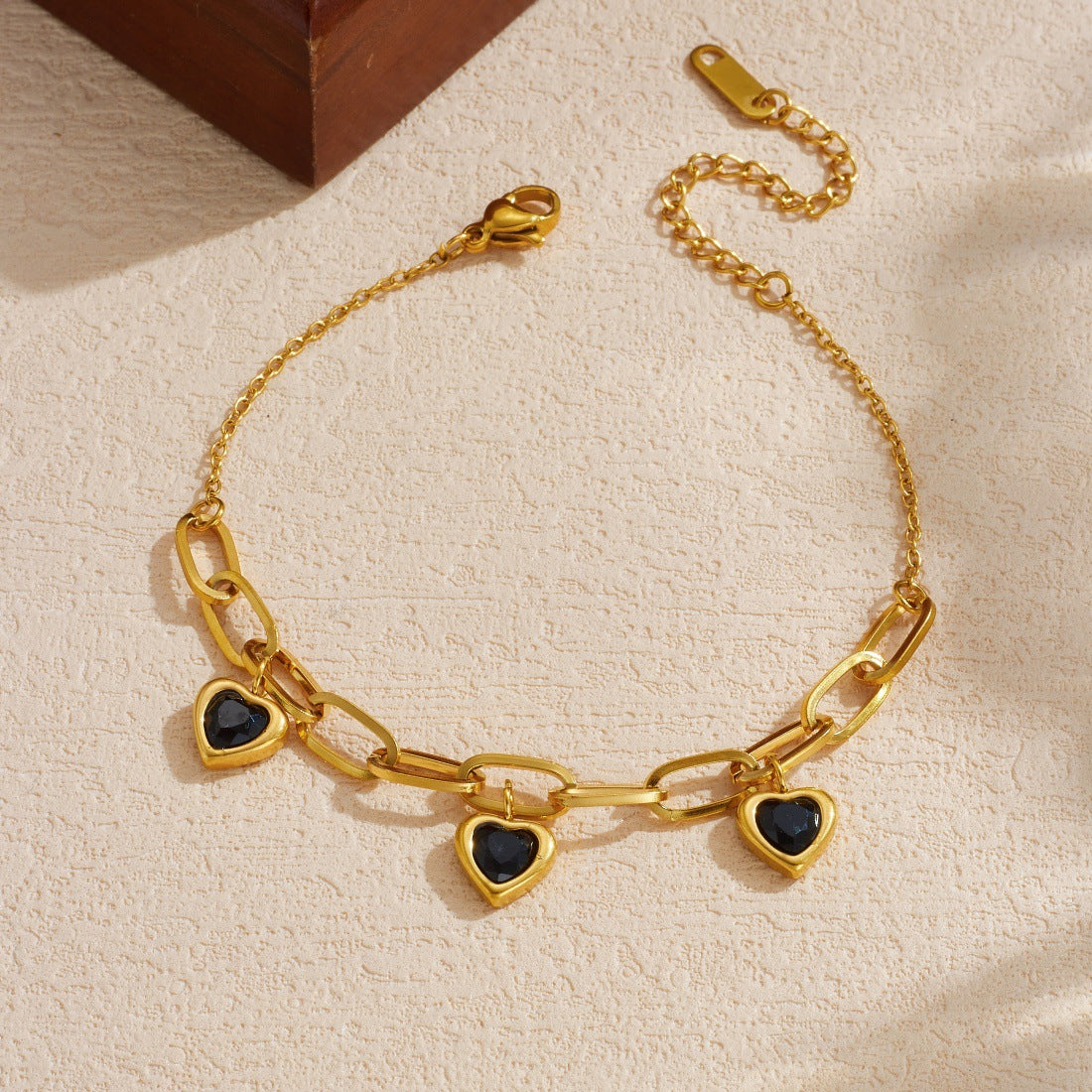 Minimalist Gold Plated Stainless Steel Heart Rhinestone Asymmetric Chain Bracelet for Women