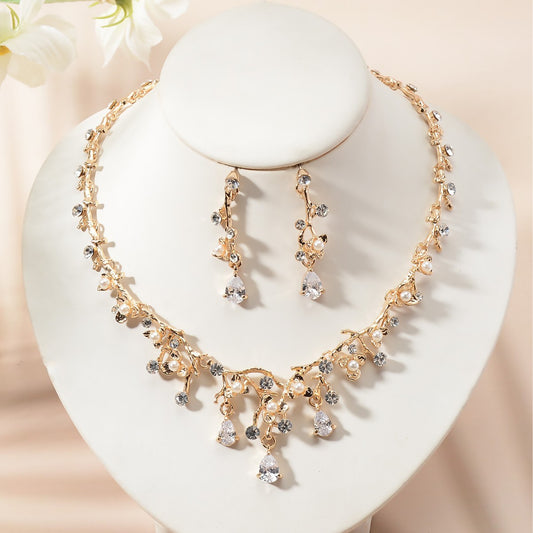 Luxury Elegant Rhinestone Heart Teardrop Pendant Necklace and Earrings Set for Women Wedding Party