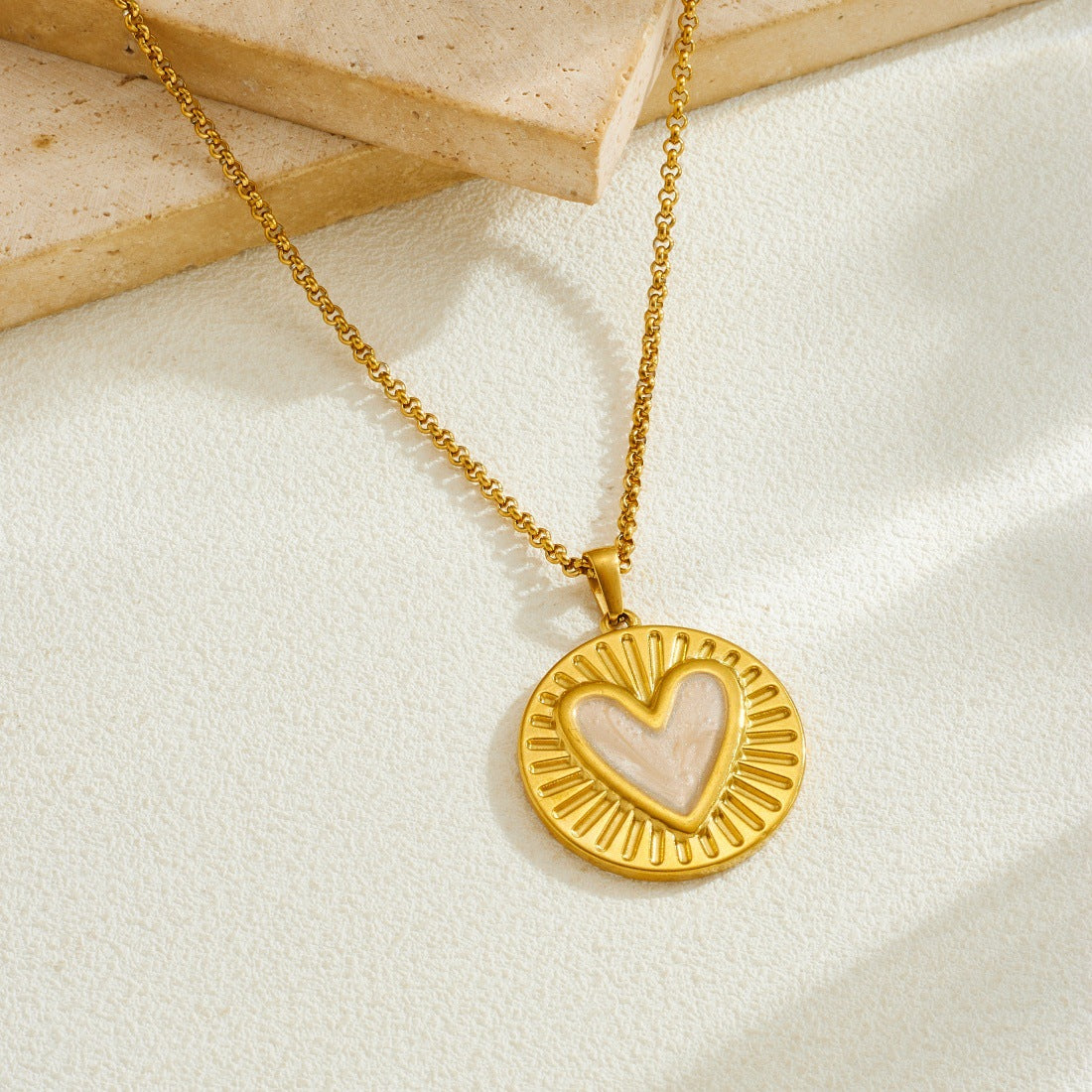 Gold Plated Drip Oil Heart Geometric Stainless Steel Pendant Box Chain Necklace for Women