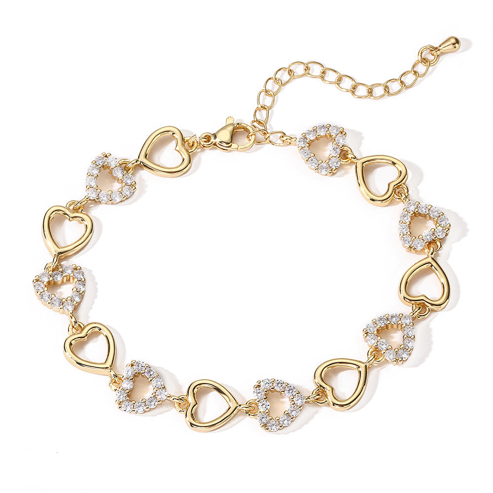 Bracciale Geometrico Minimalista alla Moda a Farfalla, Cuore e Stella da Donna in Rame Placcato Oro Vero e Zirconia Micro-Incastonata