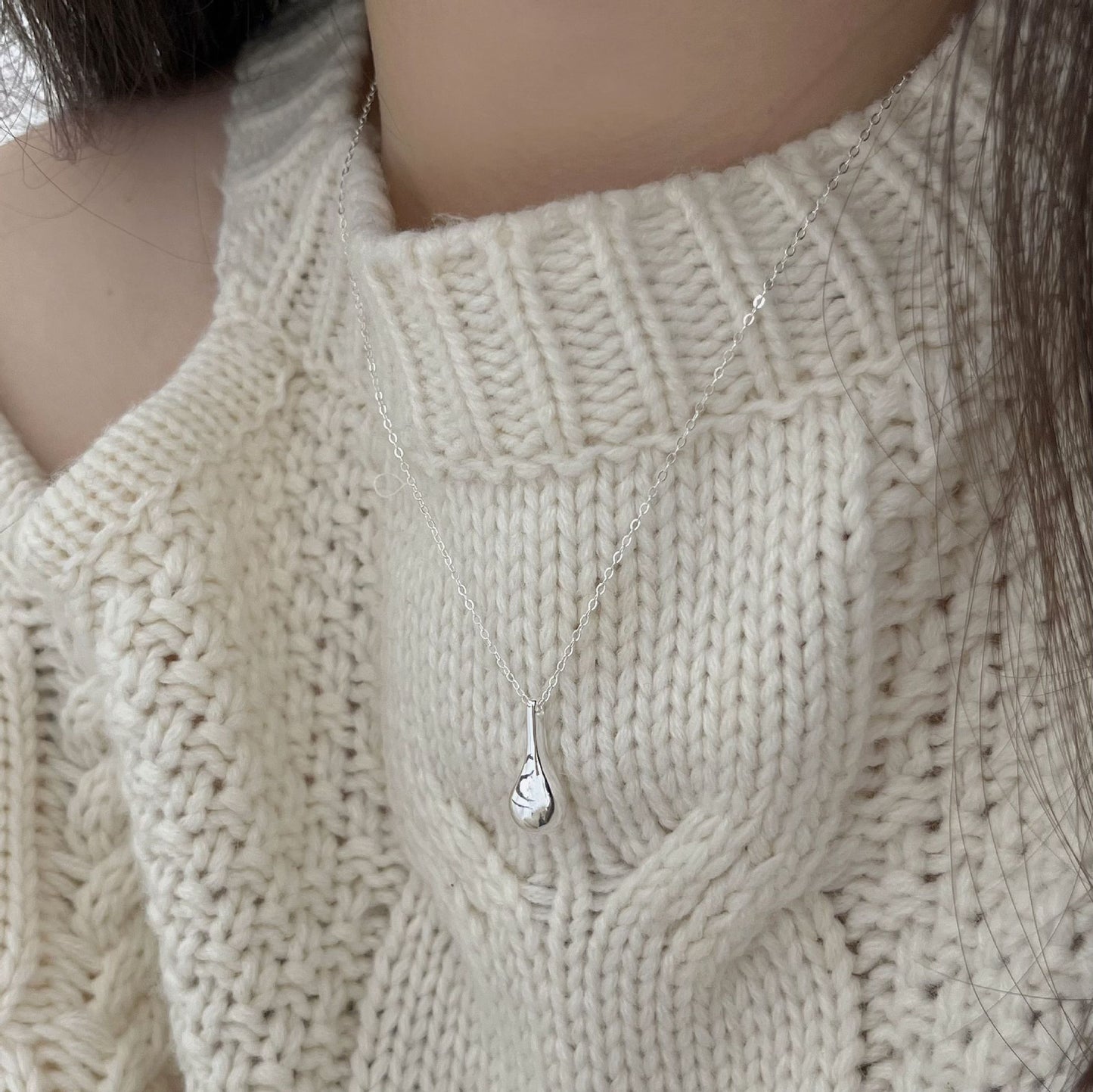 Minimalist Geometric Tulip Pendant Necklace in 925 Sterling Silver with Plated Finish