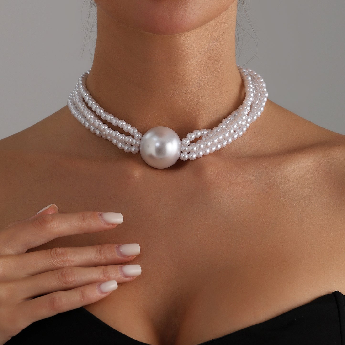 Minimalist Geometric Alloy Pendant Necklace with Plated Finish Multi-Layer Clavicle Chain for Women