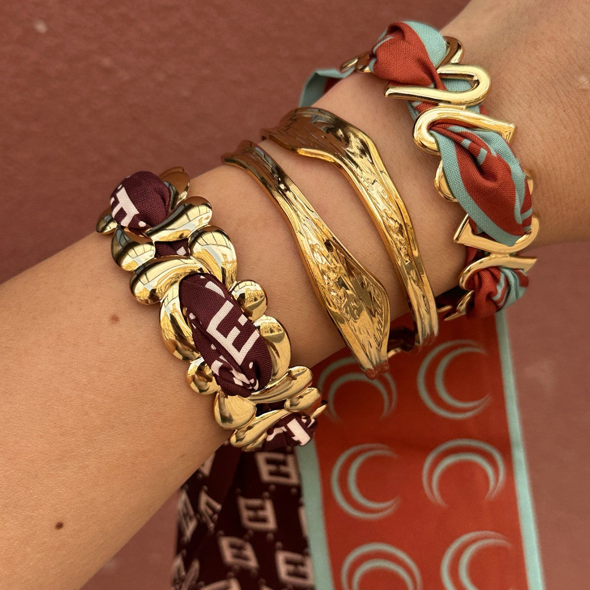Fashion Minimalist Stainless Steel Plated Multi-Layer Irregular Heart Bracelet