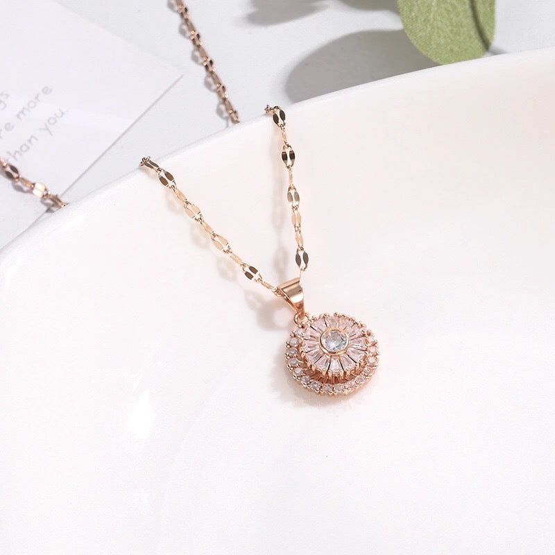 Minimalist Rotating Pink Necklace for Women with Geometric Pendant, Titanium Steel Chain, Zircon Inlay, Daisy and Sunflower Floral Pattern, Long Sweater Chain