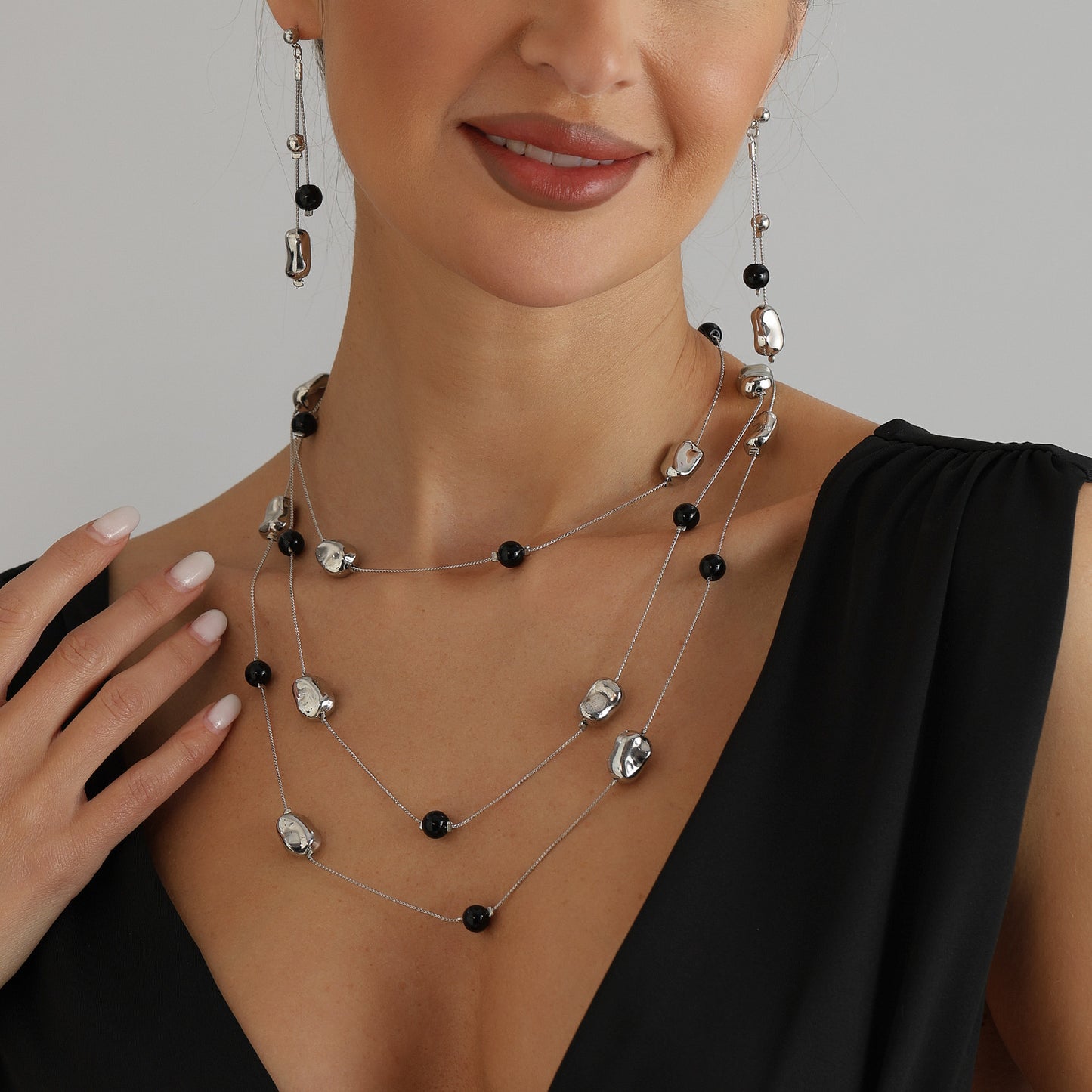 Casual Irregular Geometric Gold Bean Pearl Plated Alloy Multi-layer Long Necklace for Women