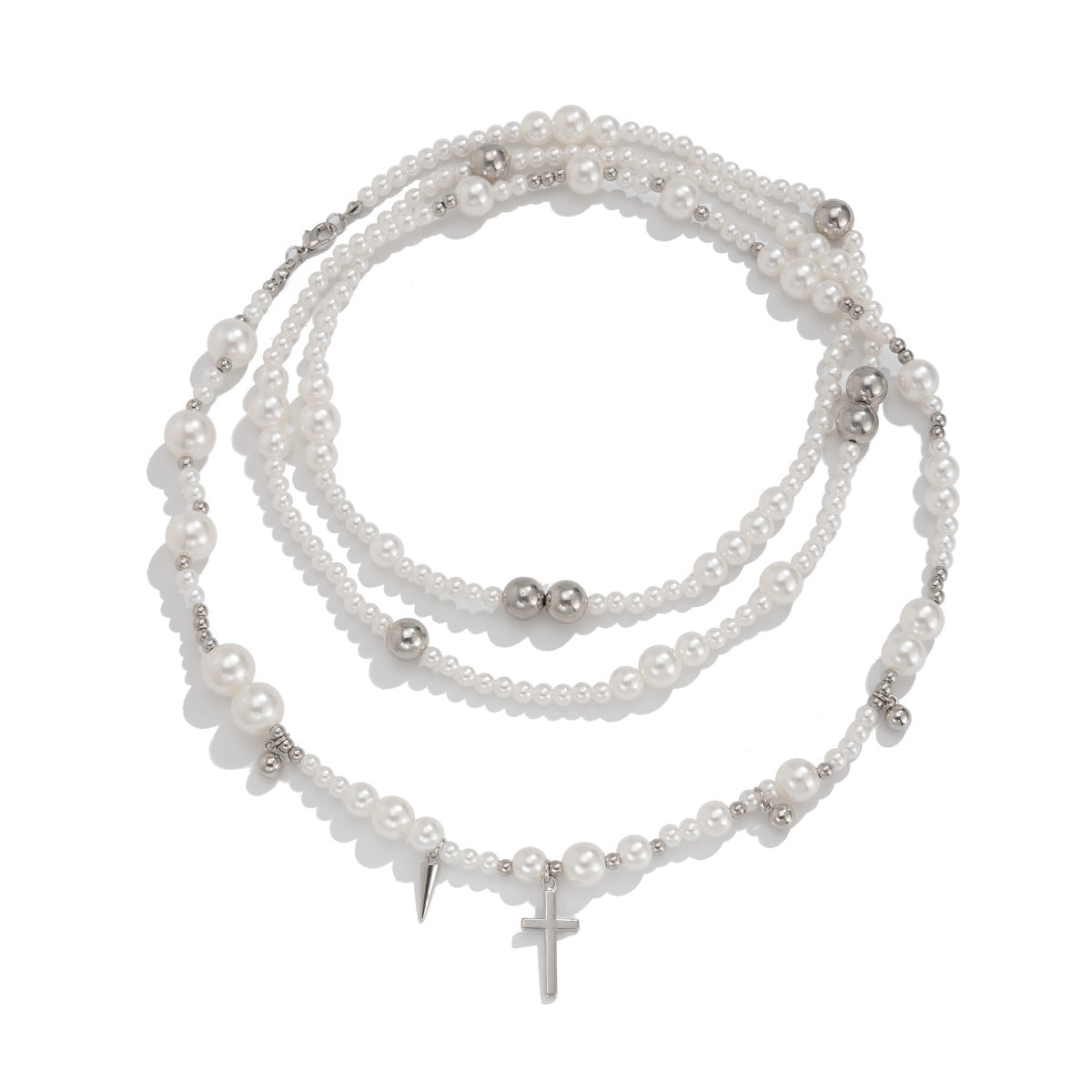 Collana Girocollo Minimalista Vintage Multistrato con Ciondolo a Croce in Lega, Dettaglio Borchia con Strass, Perle Imitazione e Catena a Sfera