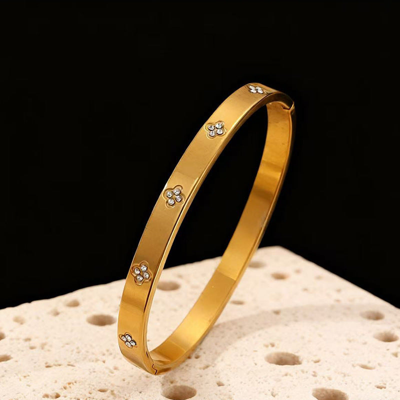 Bracciale Minimalista Geometrico in Acciaio Inossidabile con Strass e Finitura Placcata per Donna e Uomo