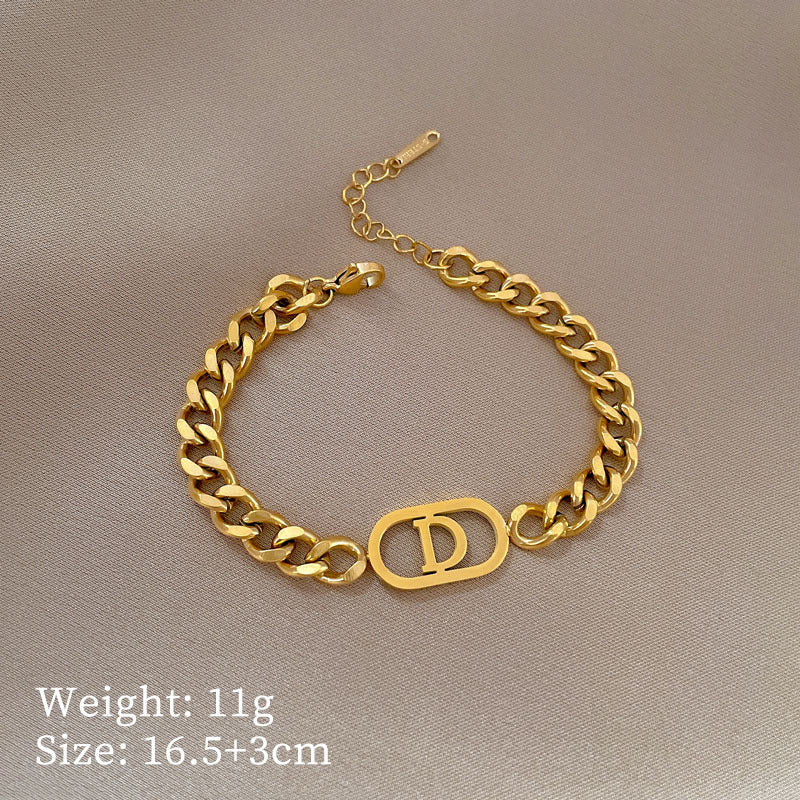Vintage Women's Titanium Steel Rope Chain with Round Beads and Roman Numerals Gold Plated Wave Texture Four-Season Bean Hand Chain