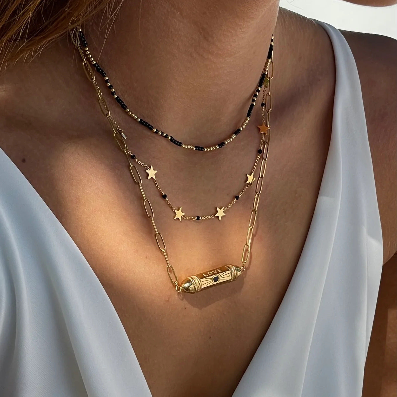 Geometric Star-Eye Pendant Necklace in Gold-Plated Copper for Women with Tarot-Inspired Colorful Design
