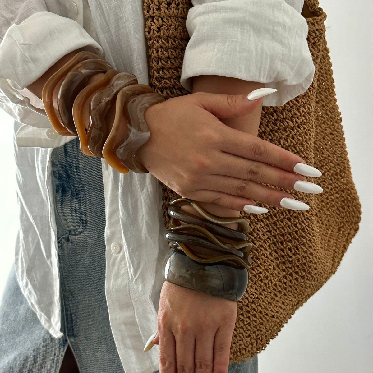 Fashion Irregular Geometric Acrylic Drip Oil Gradient Wide Cuff Bracelet for Women