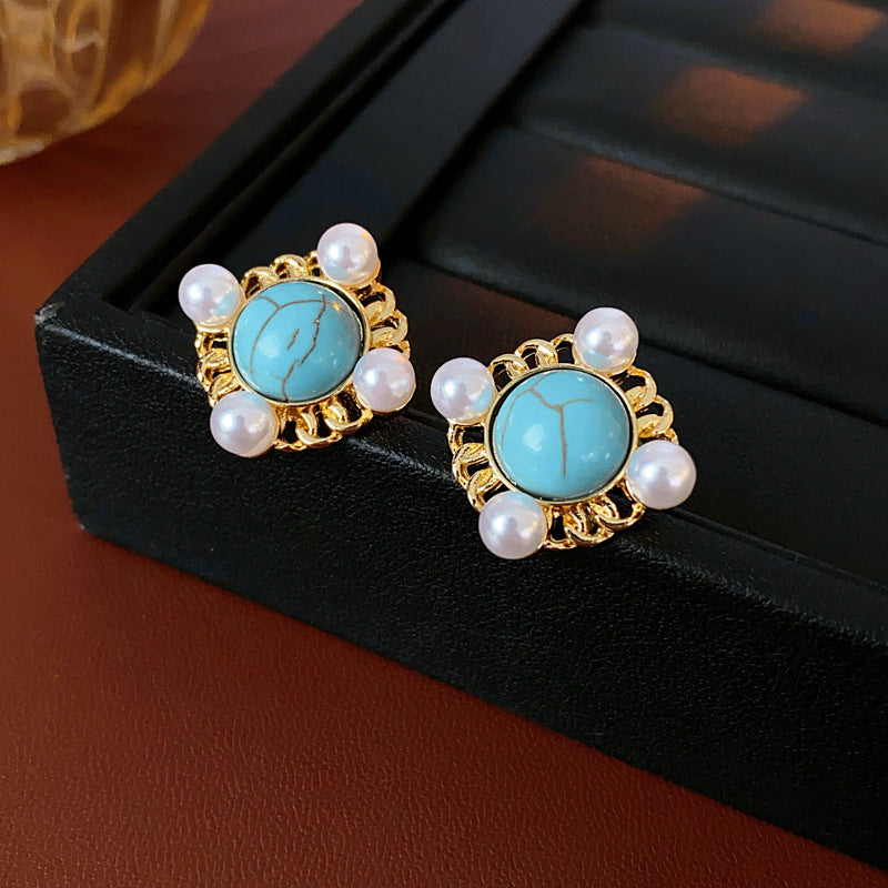 Chic Minimalist Round Resin Stud Earrings with Steel Posts for Women Geometric Fashion Accessory