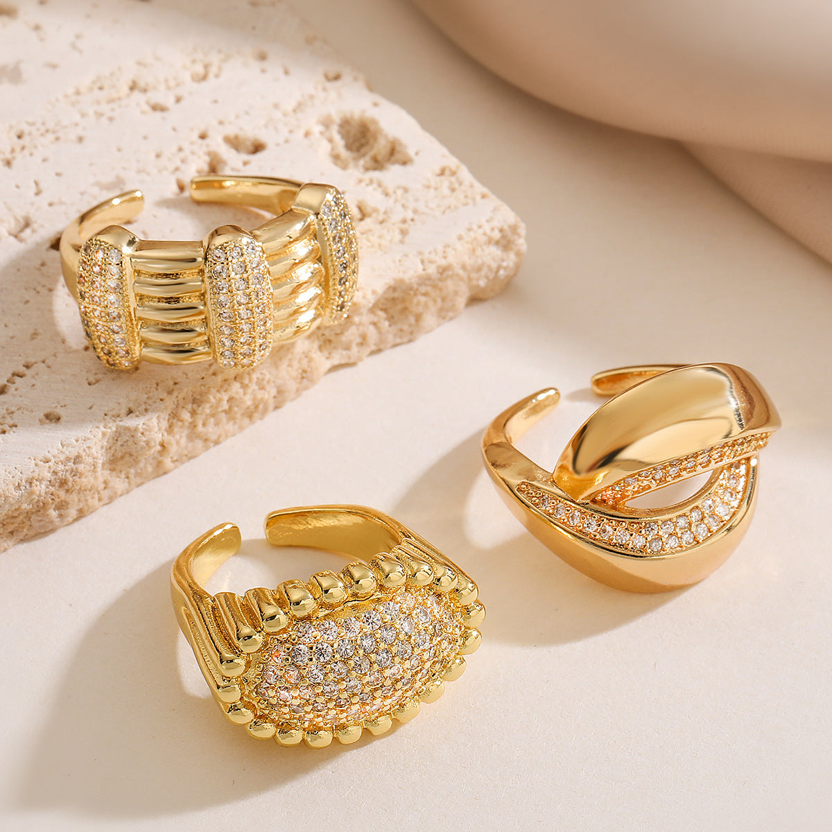 Minimalist Luxury 18K Gold Plated Brass Geometric Ring with Cubic Zirconia Inlay for Women