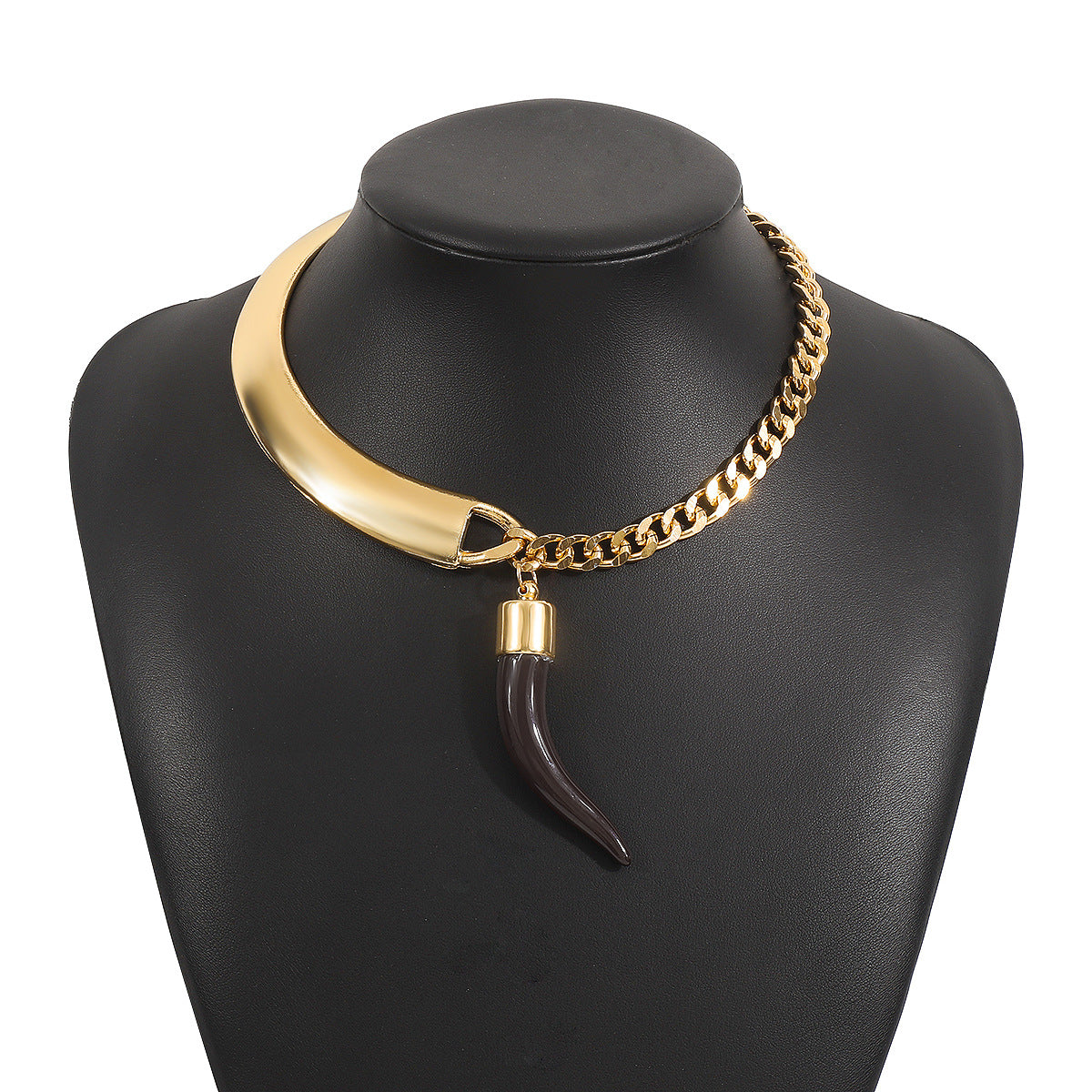 Collar con colgante geométrico vanguardista para mujer, cadena de aleación con acabado chapado, estilo dulce-atrevido, collar de clavícula