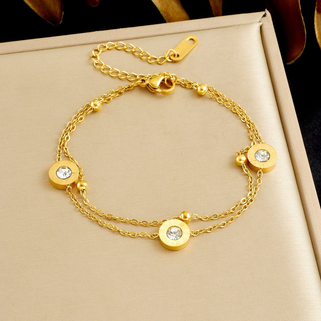 Minimalist Round Geometric Rhinestone Inlay Gold Plated Stainless Steel Double Layer Chain Bracelet with Roman Numerals