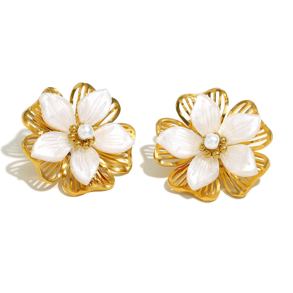 Orecchini a Perno a Doppio Strato "Vintage Chic" con Guscio Floreale in Acciaio Inossidabile Placcato Oro 18K