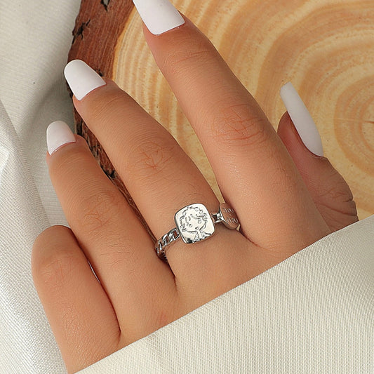 Anello Aperto Regolabile Minimalista Dolce in Lega con Finitura Galvanica Design Geometrico a U per Donna