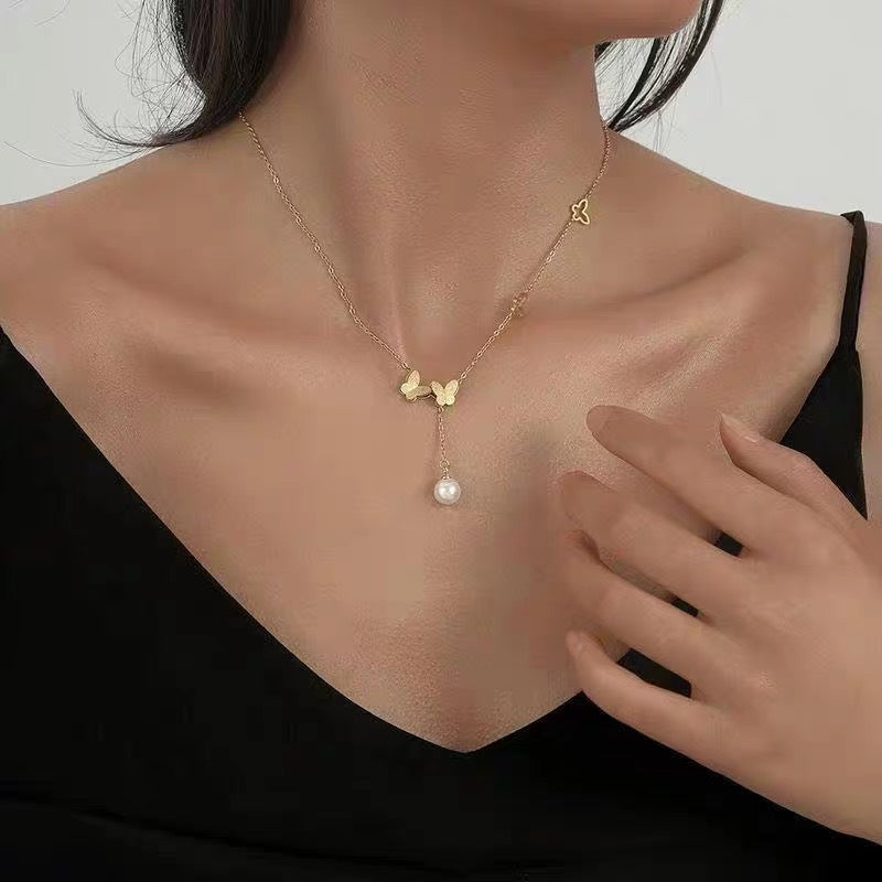Fashionable Butterfly Pendant Necklace for Women in Titanium Steel with Plated Finish, O-Chain, Lightweight Luxe Style Summer Clavicle Chain