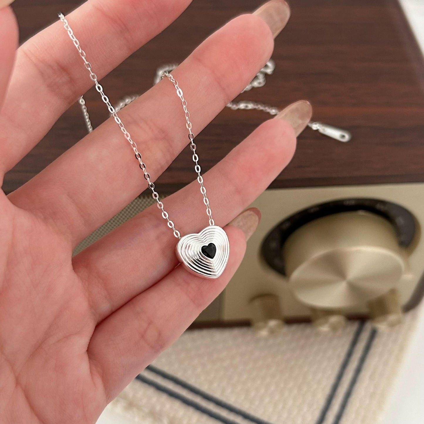 Minimalist Heart-Shaped 925 Sterling Silver Necklace with Plated Finish on Cross Chain