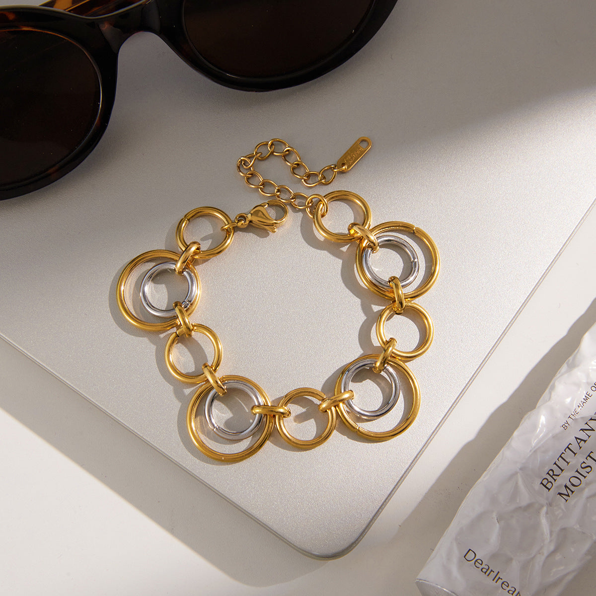 Bracciale di lusso geometrico bicolore in acciaio inossidabile placcato oro 18 carati da donna