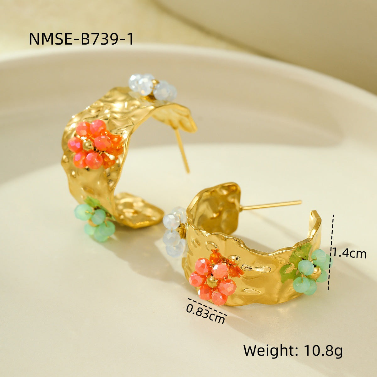 Pendientes de Acero Inoxidable Texturizado en Forma de C Estilo Vintage con Zircón Colorido y Perlas, Bañados en Oro de 18K